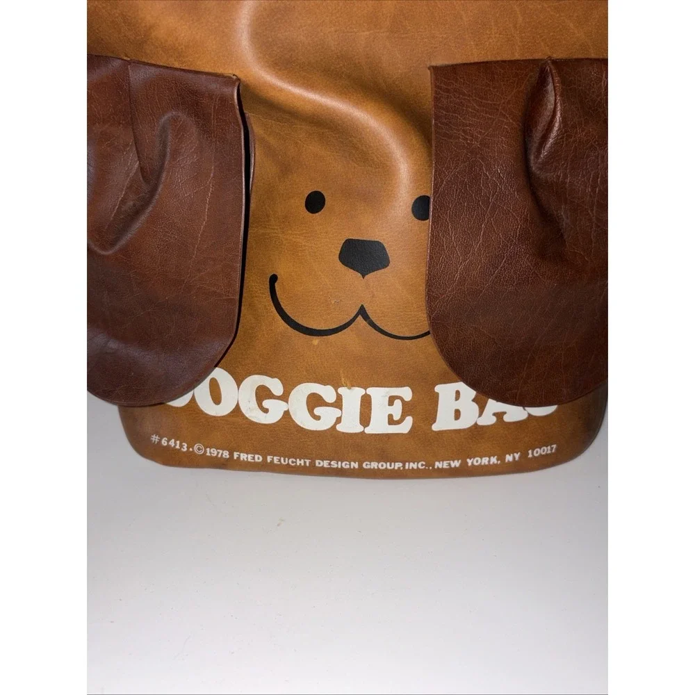 Vtg Doggie Bag 1978 Fred Feucht Design Group Inc. #6413 Doggy faux Leather